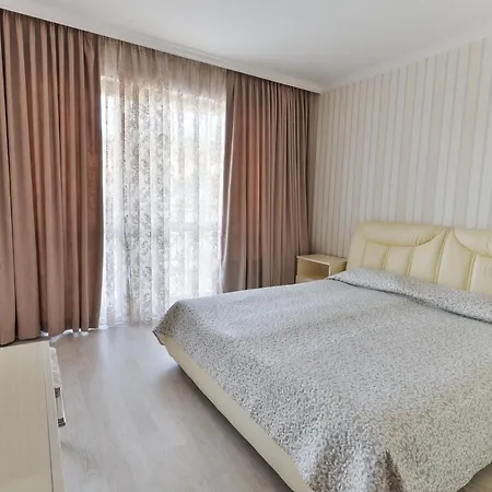 Florence Boutique Апарт-отель Свети-Влас
