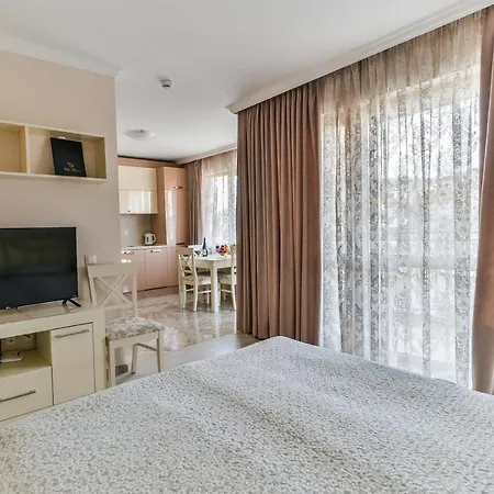 Apart-hotel Florence Boutique 4*