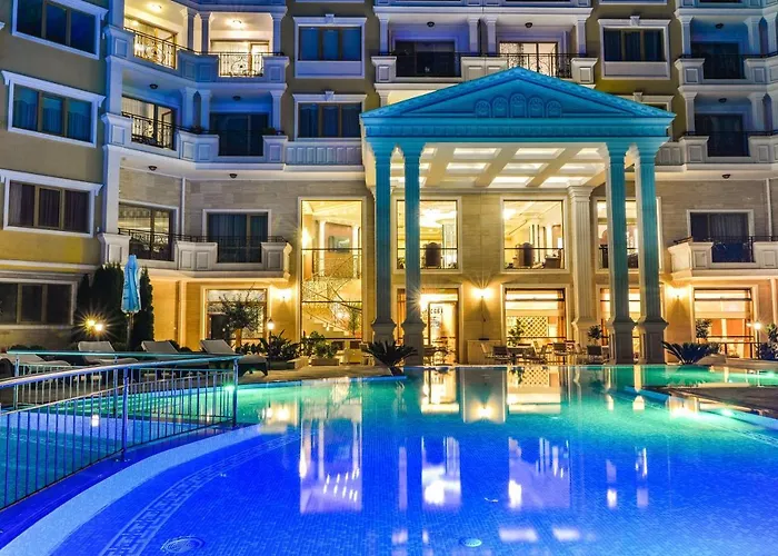 Apartahotel Florence Boutique 4*